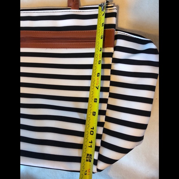 Cute weekender tote bag, black/white stripes - Picture 5 of 9